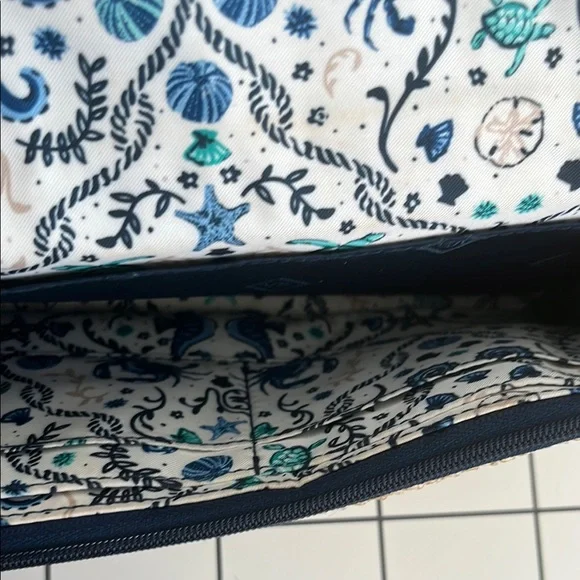 VERA BRADLEY Wicker Clutch with Blue Seahorse Embroidery - Picture 7 of 9